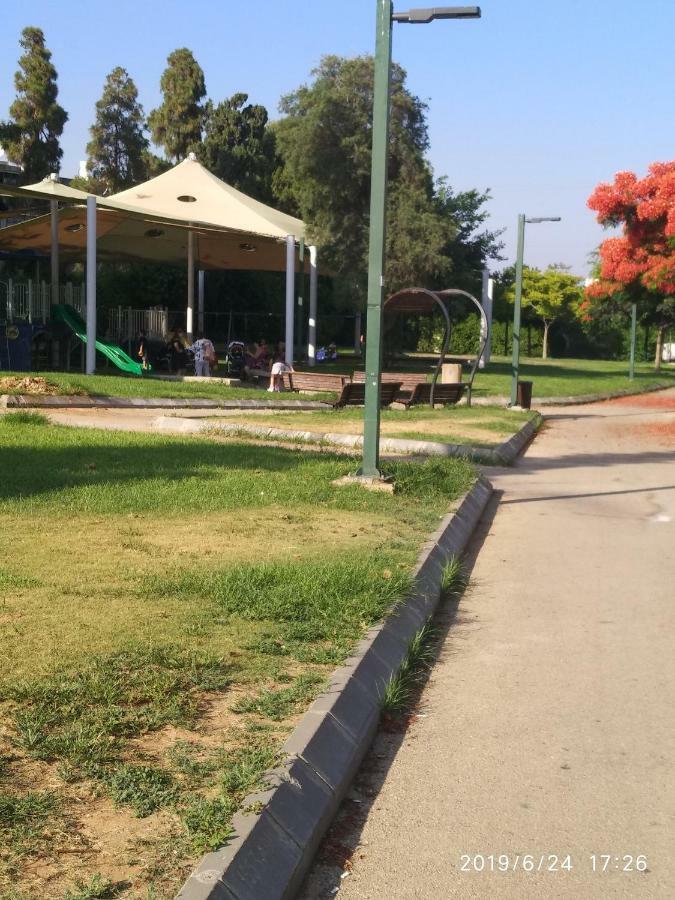 בת ים Studio Ariana And Patio מראה חיצוני תמונה